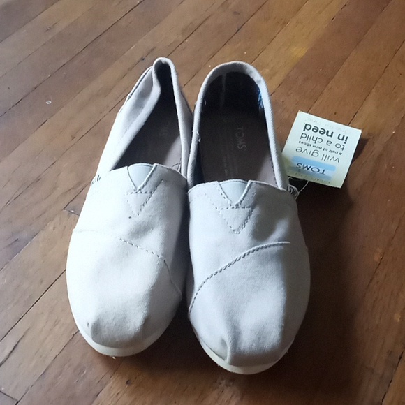 Beige Toms Cloth Loafers - Unworn - Picture 3 of 7